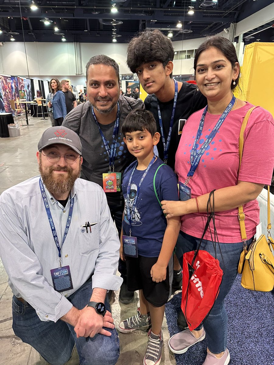 UtxoSaint's tweet image. Oh my! One thing I learnt today from @IOHK_Charles! Humility! My god he is so humble! Couldn’t have asked for more! My whole family just elated to be here at #CNFTCon! Couldn’t be happier!