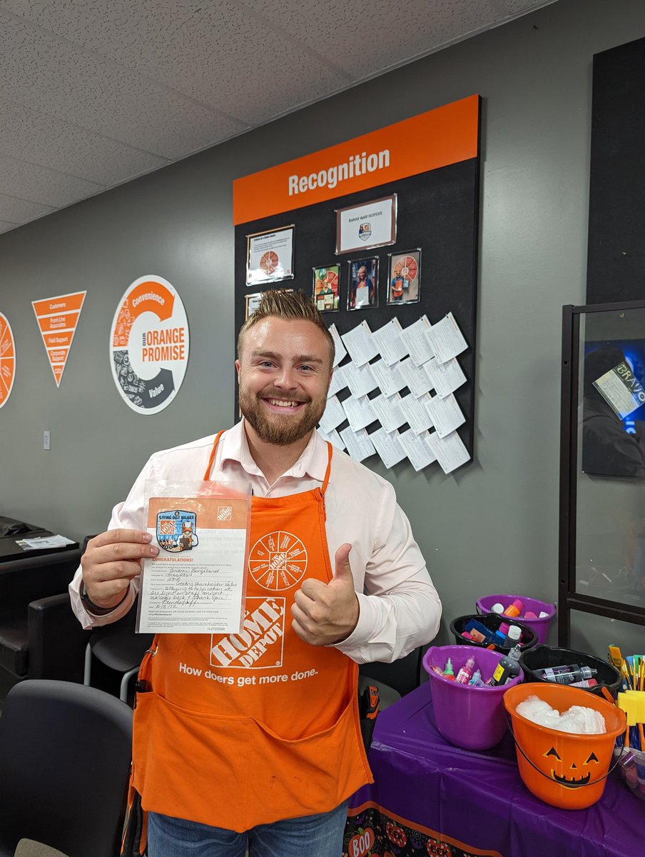 Andrew is baaaaaaack! Thanks for staying to help out tonight! I appreciate you!