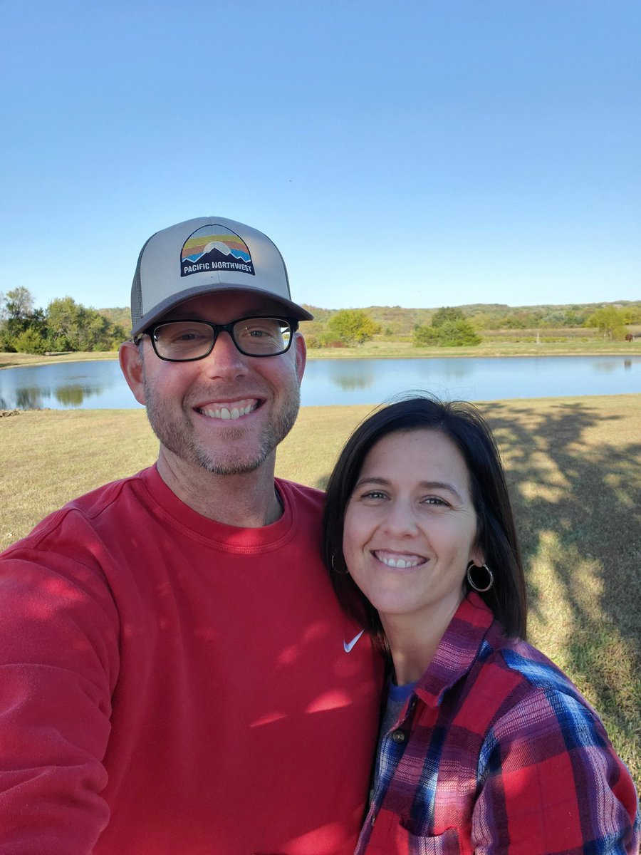 MikeBrunin's tweet photo. Happy 17th anniversary @H_Leigh_B!!! https://t.co/RzcaQ6Wj6z