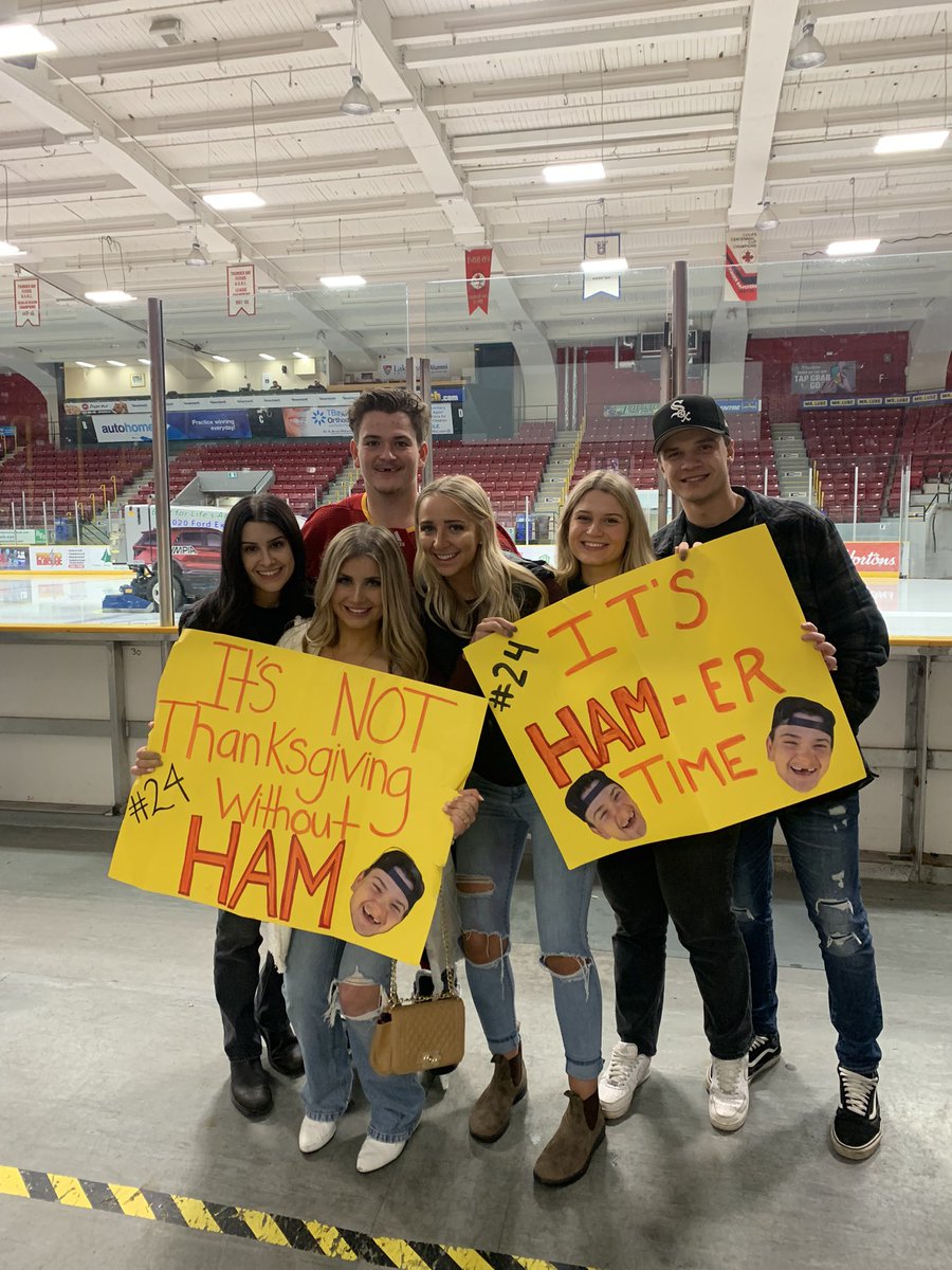 <a href="/liamham24/">Liam Ham</a> Had a fan club tonight in Thunder Bay 😁