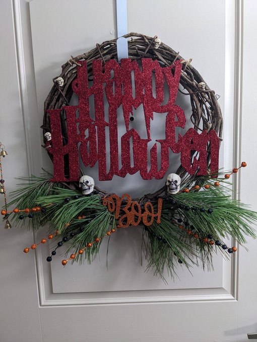 I'm a crafty hoe. Made this all by myself. https://t.co/hPbw7ftrlx<a href="/tag/onmfc"class="tags"><span>#onmfc</span></a>