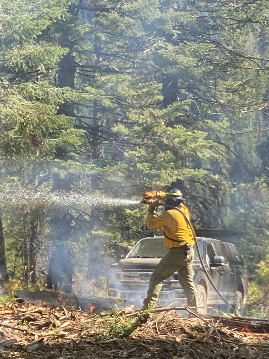 dirtdiver70's tweet photo. The start of another Prescribed Burning season! https://t.co/sZA0OKcYya