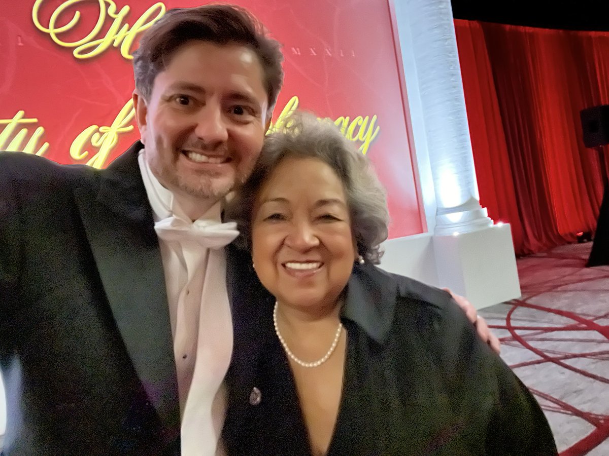 MartyMcVey's tweet photo. A world of thanks to @ChevronHouston @HoustonMOTIA @SylvesterTurner @HoustonFirst and many others that make Houston A City of Diplomacy.  Honored to join colleagues at the 70th Consular Ball to celebrate diplomacy, global relations, free trade &amp; energy security. #DiplomacyIsBack https://t.co/WEYW1ZS1kT