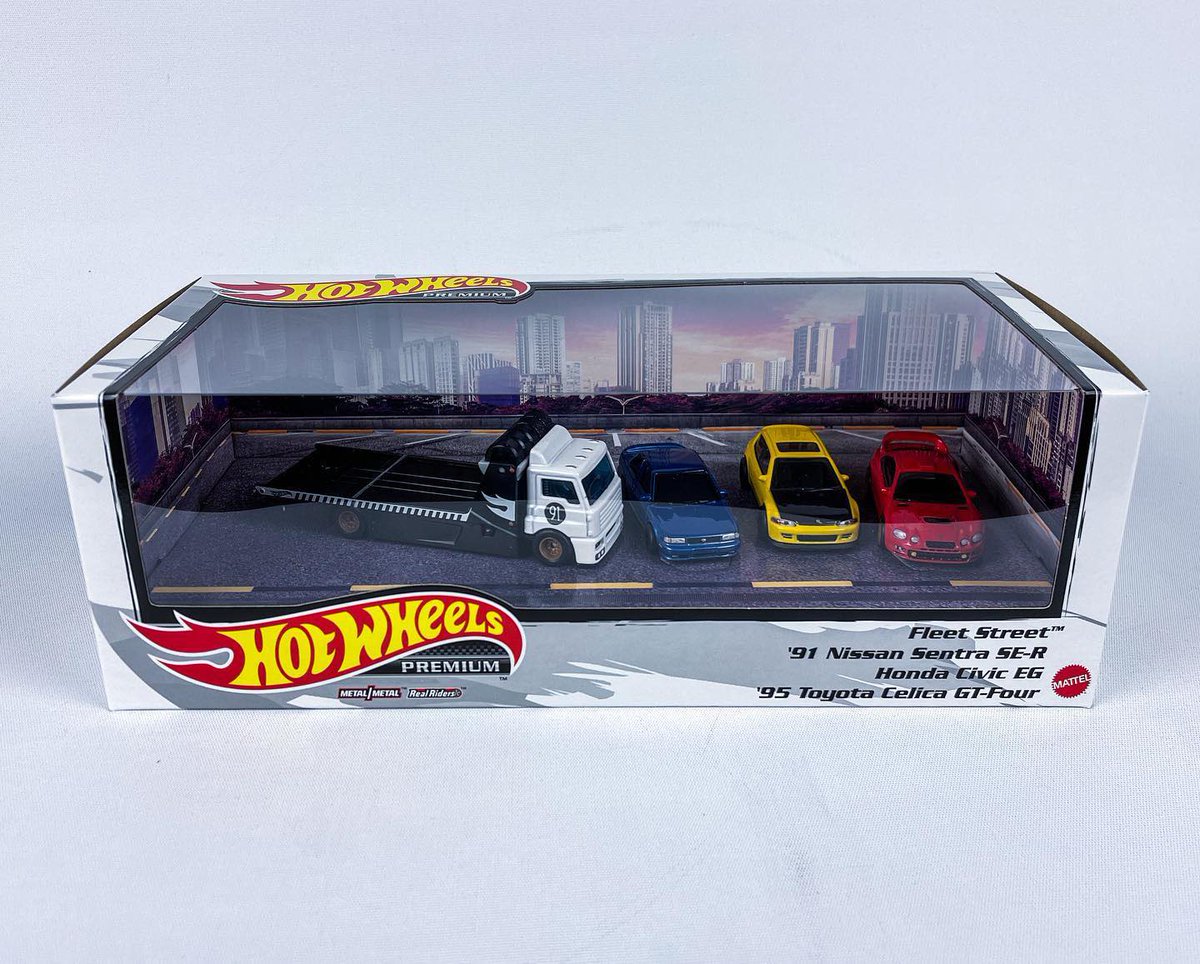 humvee773's tweet image. Hopefully I find these at target tomorrow #HotWheels #carcollecting