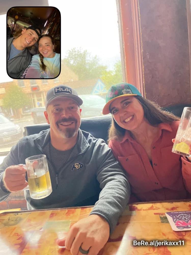 nothin’ better than having the rents come see me 💛