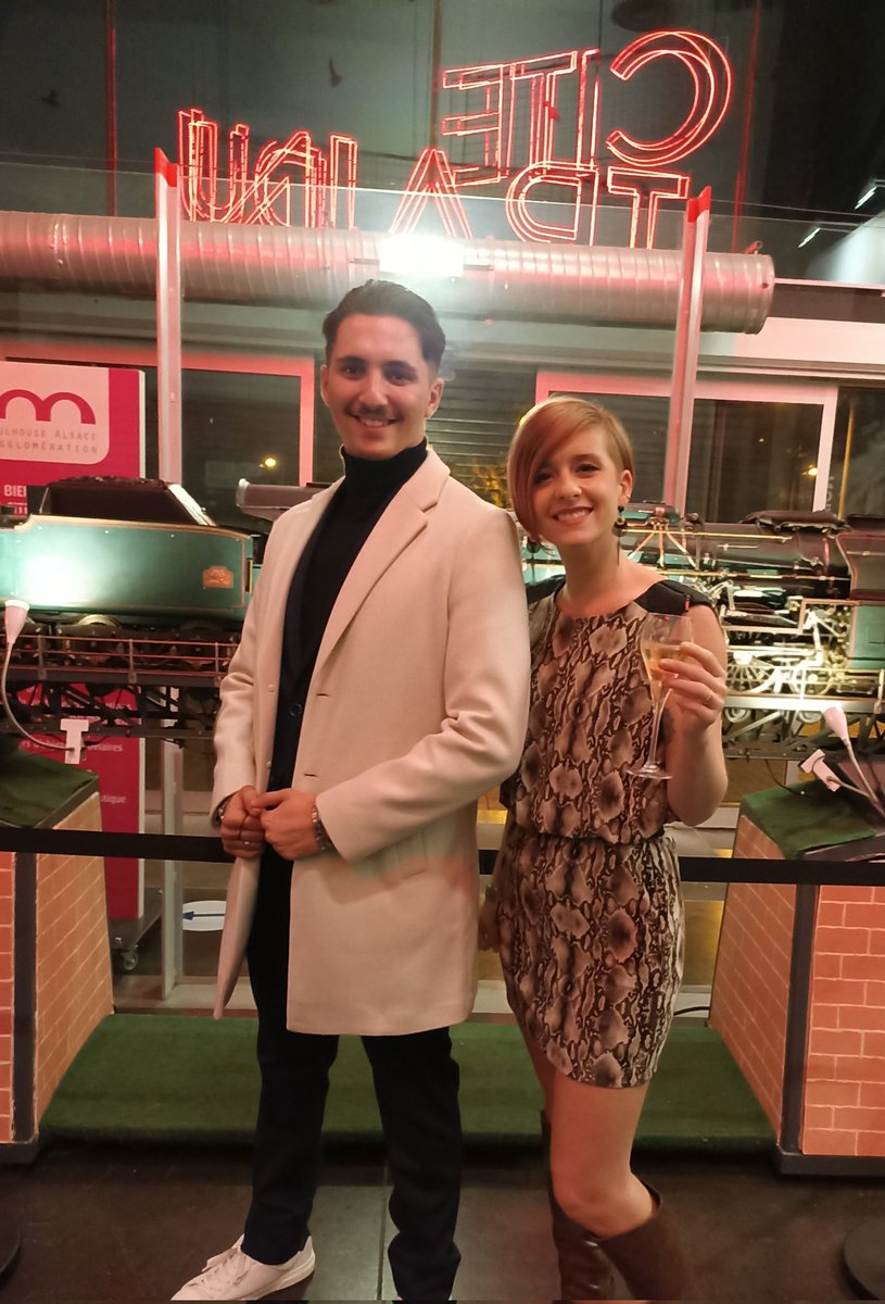 Merci aux helpers qui ont fait les petites mains en polo <a href="/AFVAC/">AFVAC</a> ou en tenue de lumière lors du gala. Vous avez été supers 🥰