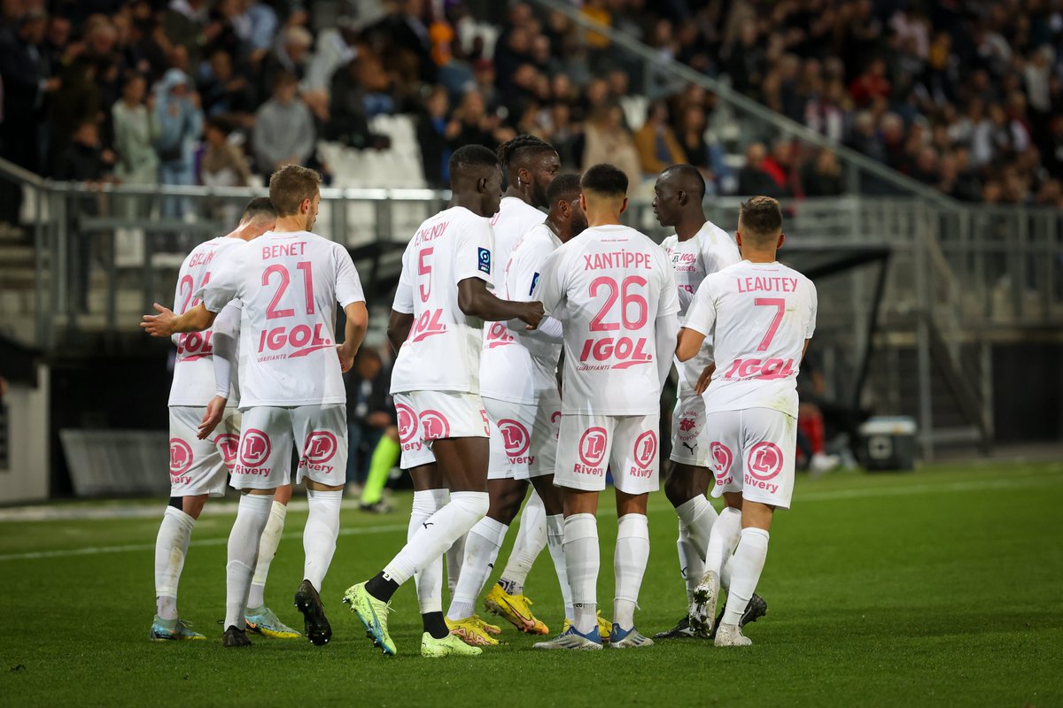 🌜Hâte de vous retrouver toujours plus nombreux à la maison ! 

RDV dans 15 jours à la maison pour encourager les Amiénois pour cette belle affiche !

#ASCASSE !🔥
#FiersDetreAmienois⚪️⚫️