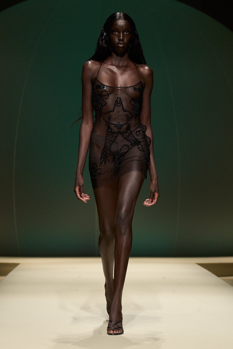 DvilCouture's tweet photo. GCDS Spring 2023 https://t.co/AezrAx5mA0