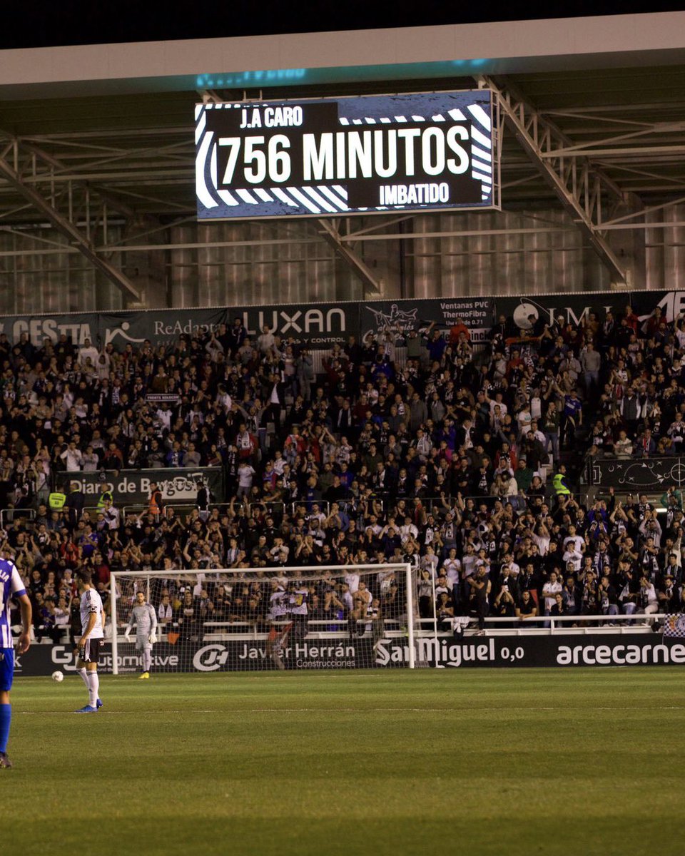 Burgos_CF's tweet image. ⏱️ 756 + 54 MINUTOS

@Jose13Caro batió el récord y lo aumentó hasta los 810 MINUTOS.

#BurgosCFAlavés
#LaLigaSmartBank 
#EstoVaEnSerio