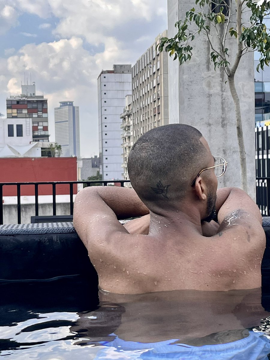 ToogoodMarshall's tweet photo. Mexico City reminds me of Barcelona. I love it here. https://t.co/MylLan7mqa