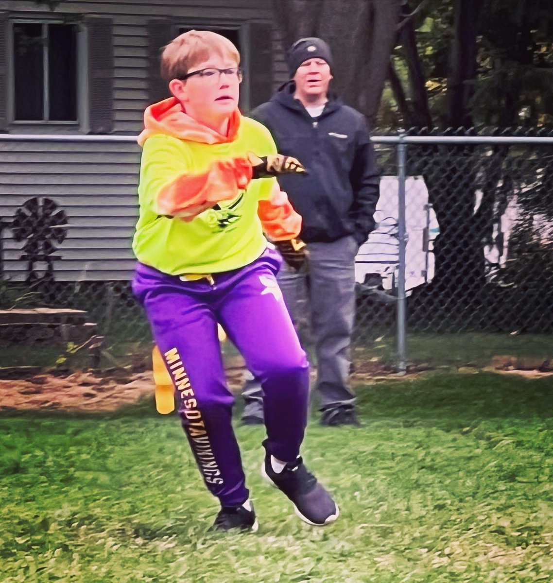 JaciPanowicz's tweet photo. 24 hours of up and down temperatures, but in the end we walked away with the gold! #flagfootball #ymcasports #numberone https://t.co/s70NRcl29l