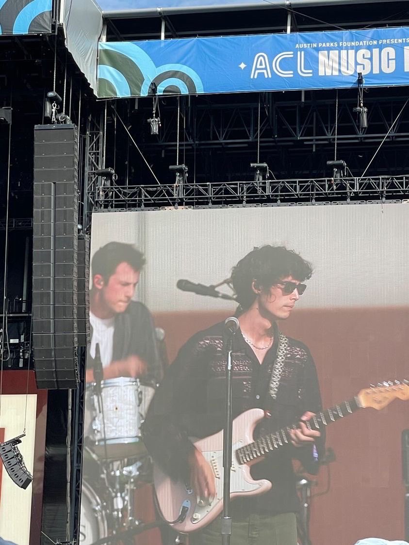TMTIOLamps's tweet photo. FRONTMAN COLE PRESTON. https://t.co/NHDZjS48cv