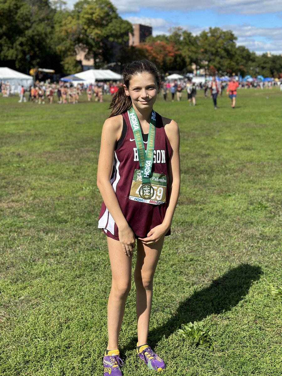 HHS_Husky_XC's tweet photo. Some highlights from the Manhattan Invitational - biggest XC race in the northeast! We took home some hardware and had lots of course PRs!
@htown_huskies https://t.co/bfhkBDmuW9