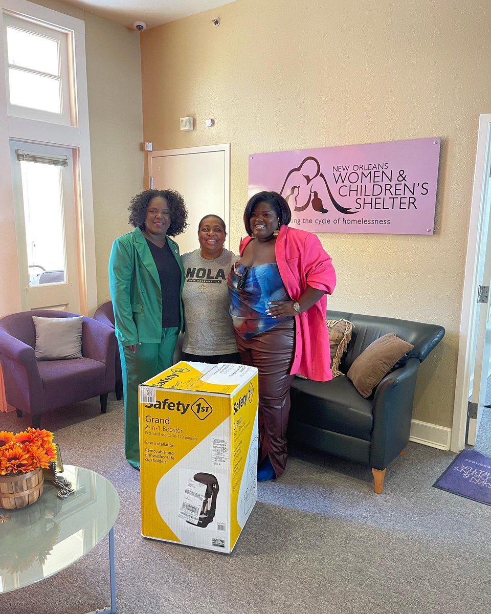 DeeBoydBroker's tweet photo. Whenever the Women and Children's Shelter calls, we rise to the assignment. #blessedtobeablessing #payingitforward #DelishaDelivers #DelishaBoydllc #staterepdelishaboyd https://t.co/B3HQo2MauX