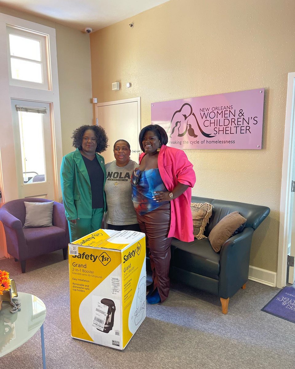 DeeBoydBroker's tweet photo. Whenever the Women and Children's Shelter calls, we rise to the assignment. #blessedtobeablessing #payingitforward #DelishaDelivers #DelishaBoydllc #staterepdelishaboyd https://t.co/B3HQo2MauX