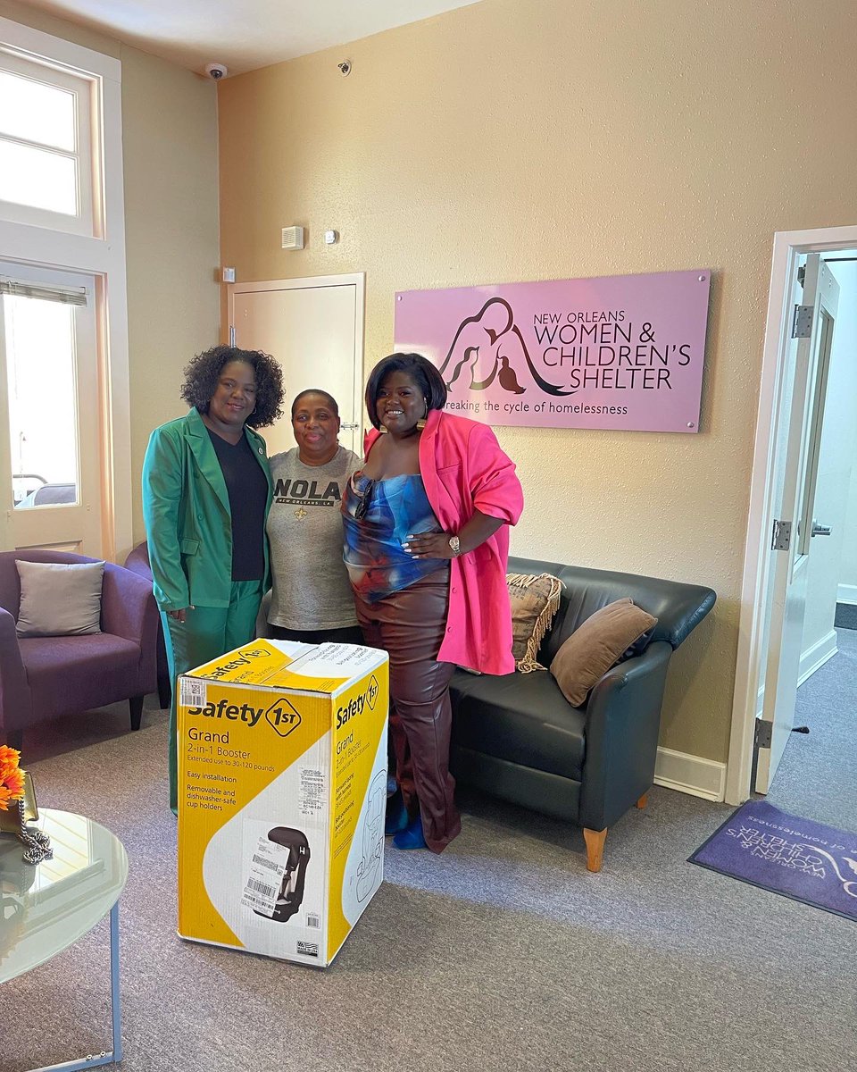 DeeBoydBroker's tweet photo. Whenever the Women and Children's Shelter calls, we rise to the assignment. #blessedtobeablessing #payingitforward #DelishaDelivers #DelishaBoydllc #staterepdelishaboyd https://t.co/B3HQo2MauX