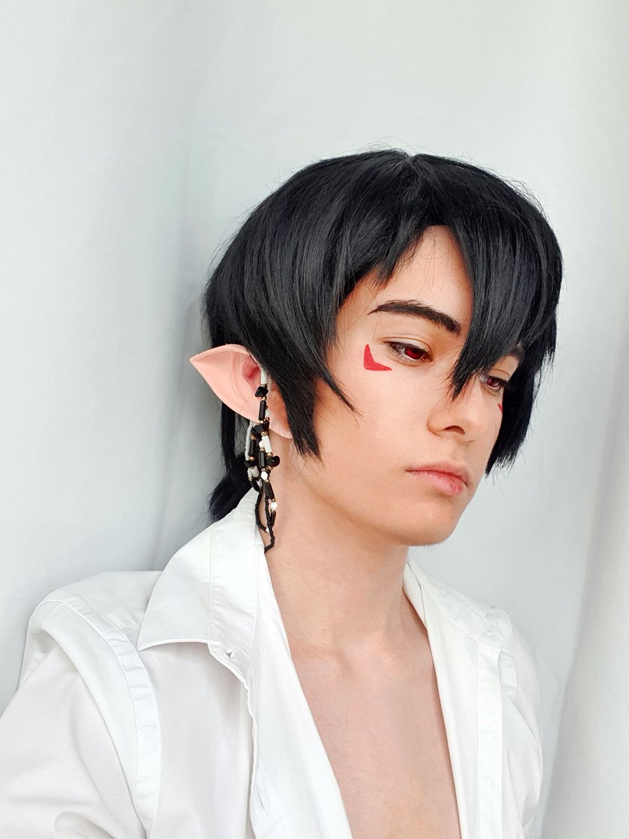 blue_HolyShit's tweet photo. I don't remember if I post my lil cosplay for altean Keith
#vld #voltron #voltroncosplay #keith #alteankeith #keithkogane https://t.co/XSVn2uHAbA