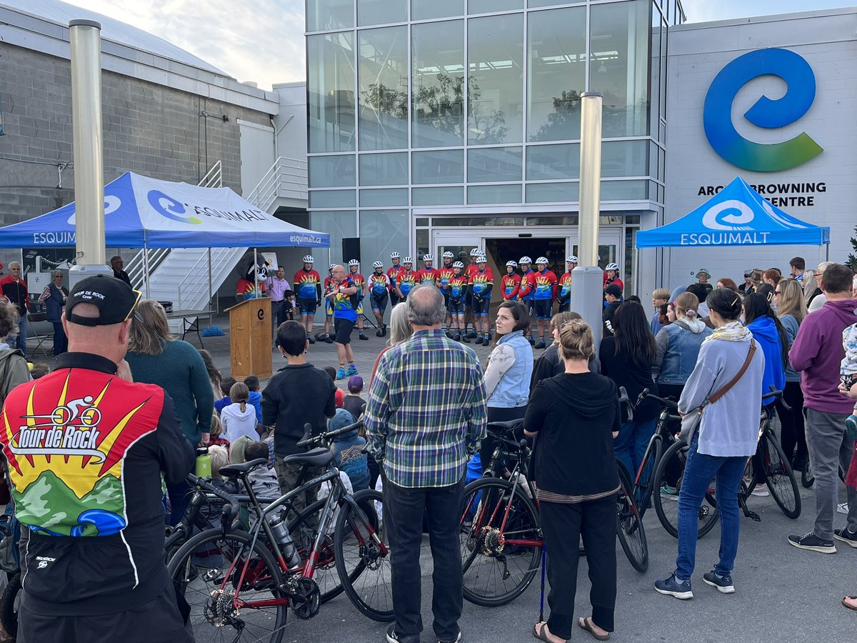 So great to be a part of the <a href="/TourdeRock/">Tour de Rock</a> to celebrate this tradition in <a href="/EsquimaltBC/">TownshipOfEsquimalt</a>. Thanks for the invite <a href="/EsquimaltRec/">Esquimalt Recreation</a> <a href="/sd61schools/">Greater Victoria School District</a>