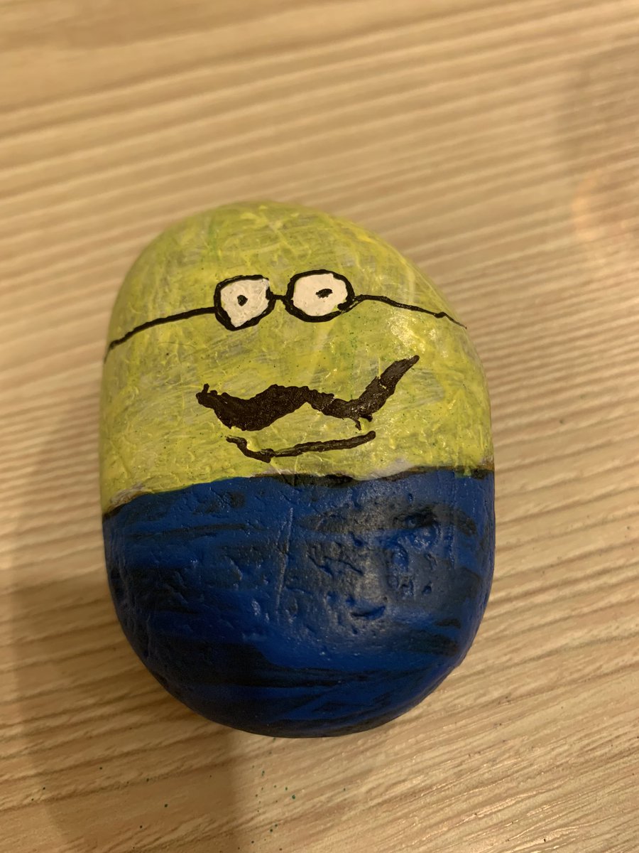 Simmorocks1's tweet photo. Ready to be hidden in #essex #rockpainting #paintedrocks #rockart #stonepainting #kindnessrocks #paintedstones #painting #rockpaintingart #pebbleart #paintedpebbles #pebblepainting #rocks #paintingrocks #handmade #rockpaintingisfun #rockhiding #stoneartist ##rockartist https://t.co/dwWhyiIbwJ