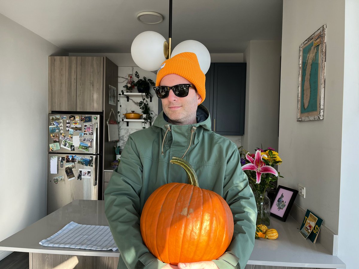 Annual pumpkin portrait. 🎃🍂✨