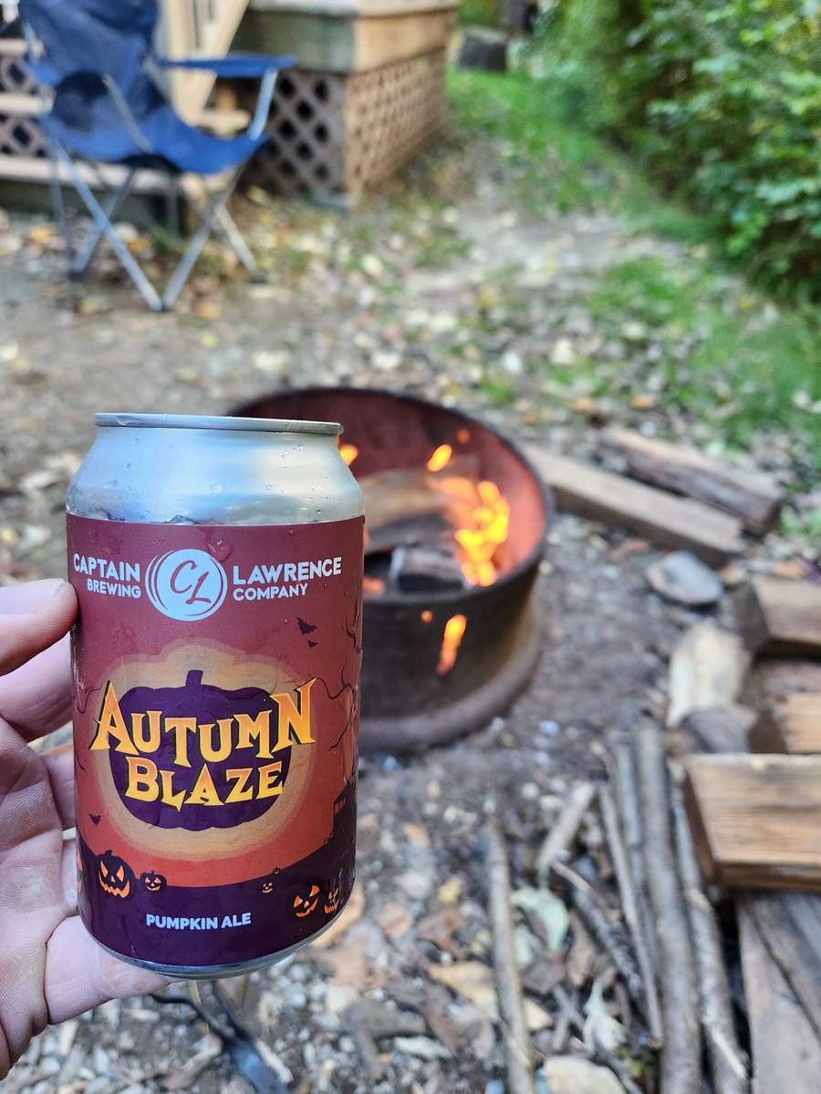 JoeMParrott's tweet photo. @RossTuckerNFL @AmericanAir @GooseIsland @CoachSteveONeil @gooseislandCA @RealGlenMacnow @alsofhampden @PaulRobertsCuse @BigDuke50 @SportsByBLinder @BadgleyBruce https://t.co/3i8OAXr45p