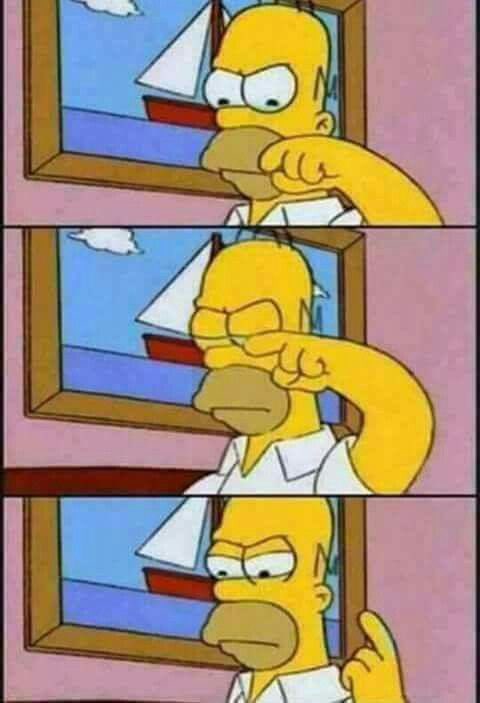 taltalivan's tweet photo. Yo, viendo a los policías de San Andrés recogiendo a los animalitos en condición de calle para darles refugio ante la inminente llegada de la tormenta Julia. https://t.co/h42sR1CuGo