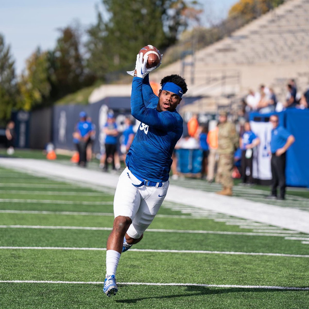 AF_Football's tweet photo. Dialed in for game time ⏰ https://t.co/b65QtWrJzX