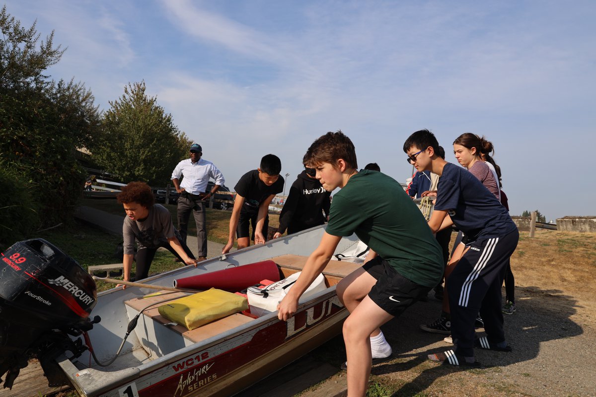 Lakeside Crew tweet media