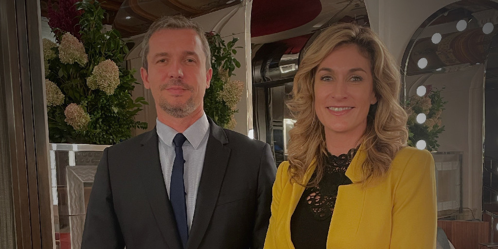 PositivePlanetU's tweet photo. Ingrid Gonzalez, President and Chairwoman of Positive Planet US, met with Jérémie Robert, Consul General at the French Consulate in NY. We share a passion to support those who want to build a more positive world.  #FranceinNYC #FranceintheUS #PositivePlanet #PositivePlanetUS https://t.co/zBnoNCfEPf
