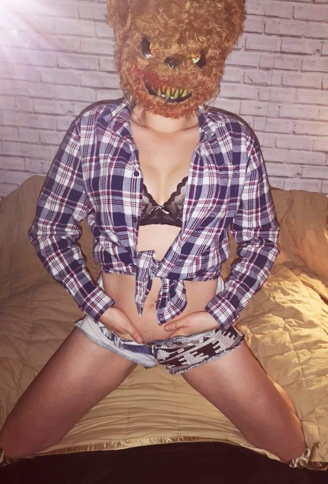Who wants to see more??? My pussy is soaking tonight 👀👀😍😋😋💦💦 #onlyfansgirl #onlyfansbabe #RETWEEET #CashAppUK<a href="/tag/retweeet"class="tags"><span>#retweeet</span></a><a href="/tag/onlyfansgirl"class="tags"><span>#onlyfansgirl</span></a><a href="/tag/onlyfansbabe"class="tags"><span>#onlyfansbabe</span></a><a href="/tag/sellingcontent"class="tags"><span>#sellingcontent</span></a>