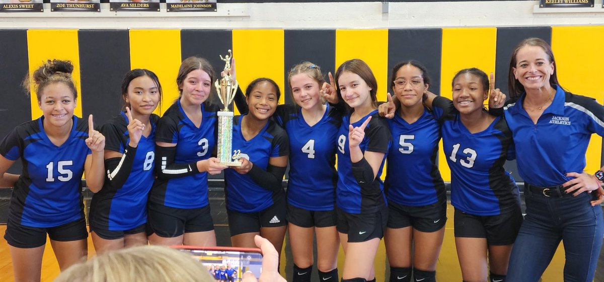 MarJacks5's tweet photo. Help me congratulate our district champs! Way to go Lady Vikings! #1stplace🏆 #MariHughes13💙  
#JTC🏐 @Jackson_Vikings

8th Grade A-Team Tournament Scores:
Jackson vs Schrade 
{19-25, 26-24, 15-9}
Jackson vs Hudson 
{25-15, 25-16}
Webb vs Jackson 
{26-24, 15-25, 12-15} https://t.co/dH5ysZsfvb