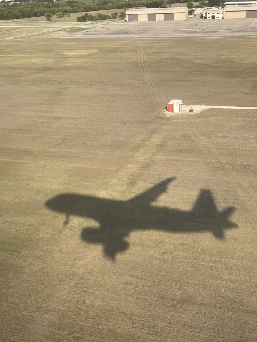Wheels Up tweet media