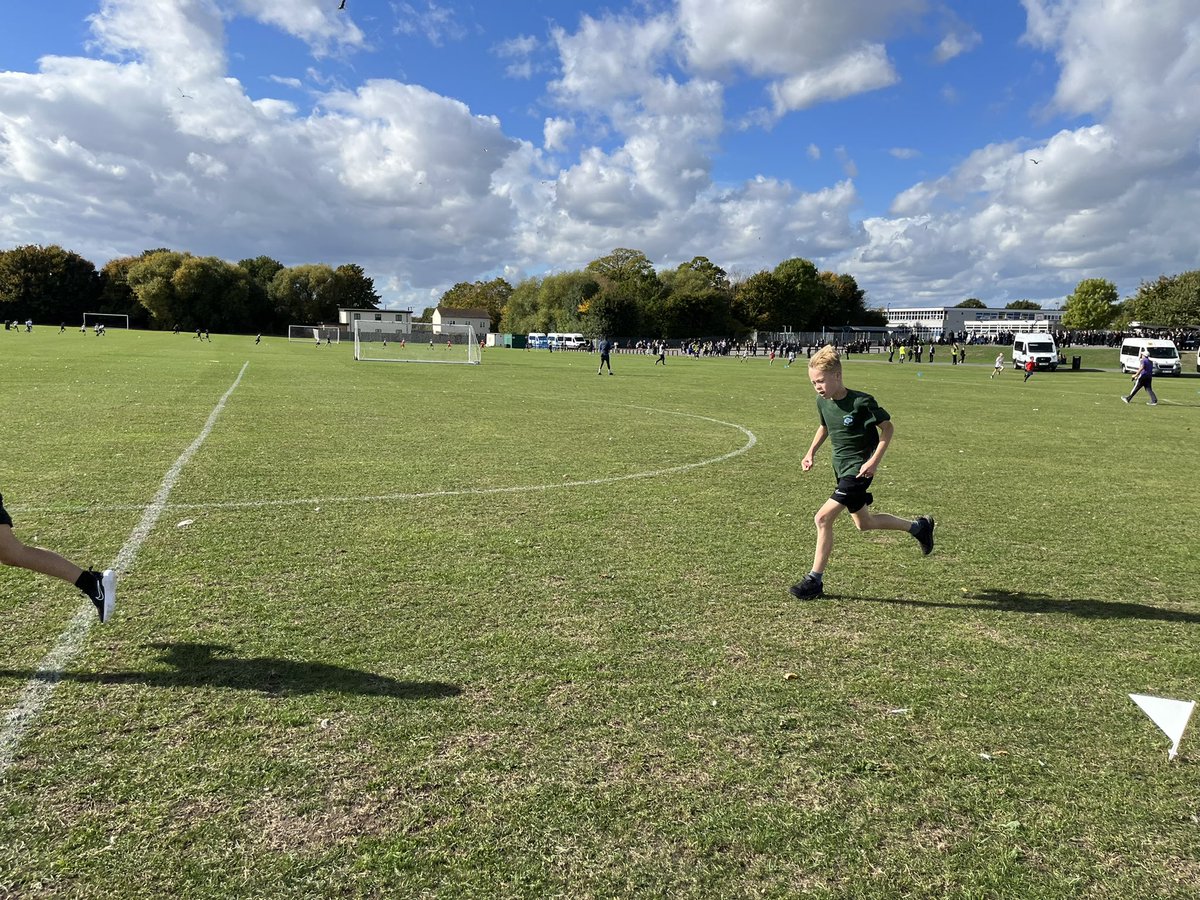 Woodside Academy PE tweet media