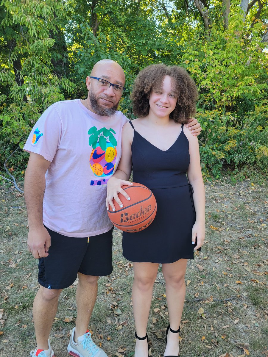 walkepl's tweet photo. Making her dribble the ball the WHOLE time she's at her Homecoming Dance... https://t.co/Hoo5oIY5mE