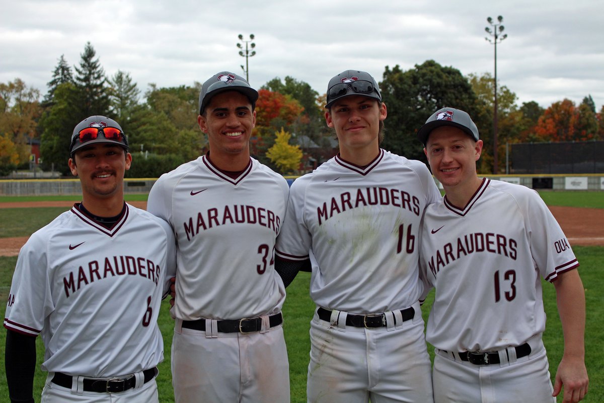 The worst part of the season being over is saying our goodbyes to our graduating seniors. We cannot thank these 4 men enough for all they have done for the program.

Thank you Kenny (<a href="/ksnoguchi/">Kenny Noguchi</a>), Colin (<a href="/ColinHeron4/">Colin Heron</a>), Mark (<a href="/markz2120/">Mark Zanette</a>) and Phil!

📸Mike Marasco