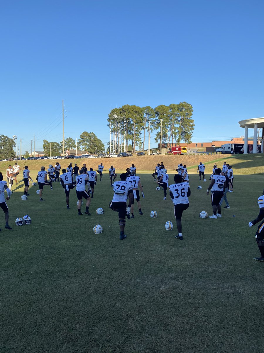 CoachBLacy's tweet photo. First SBC game in school history. @SouthernMissFB getting ready for a road war. #NastyBunch & #HitSquad are ready for a 4 quarter battle. Trying to get to 1-0 in conference play. It Game Day! #GameDay #USMvsTroy #AIE #SMTTT #Firgun https://t.co/Q1SWZxT1oU