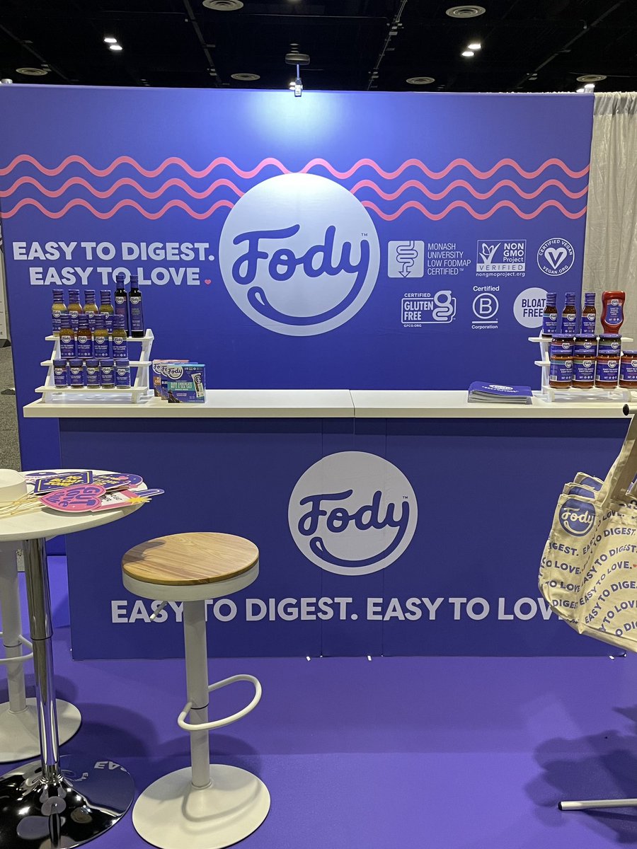stevenjsinger's tweet photo. @eatrightFNCE @MonashFODMAP @FodyFoods @SCHARglutenfree @KateScarlata_RD @FODMAP_Friendly who’s ready?!  Orlando we’re here!  Come visit the Fody booth, we got the goods for you!  Bloat Free Zone :) https://t.co/c4dkNhAS9a