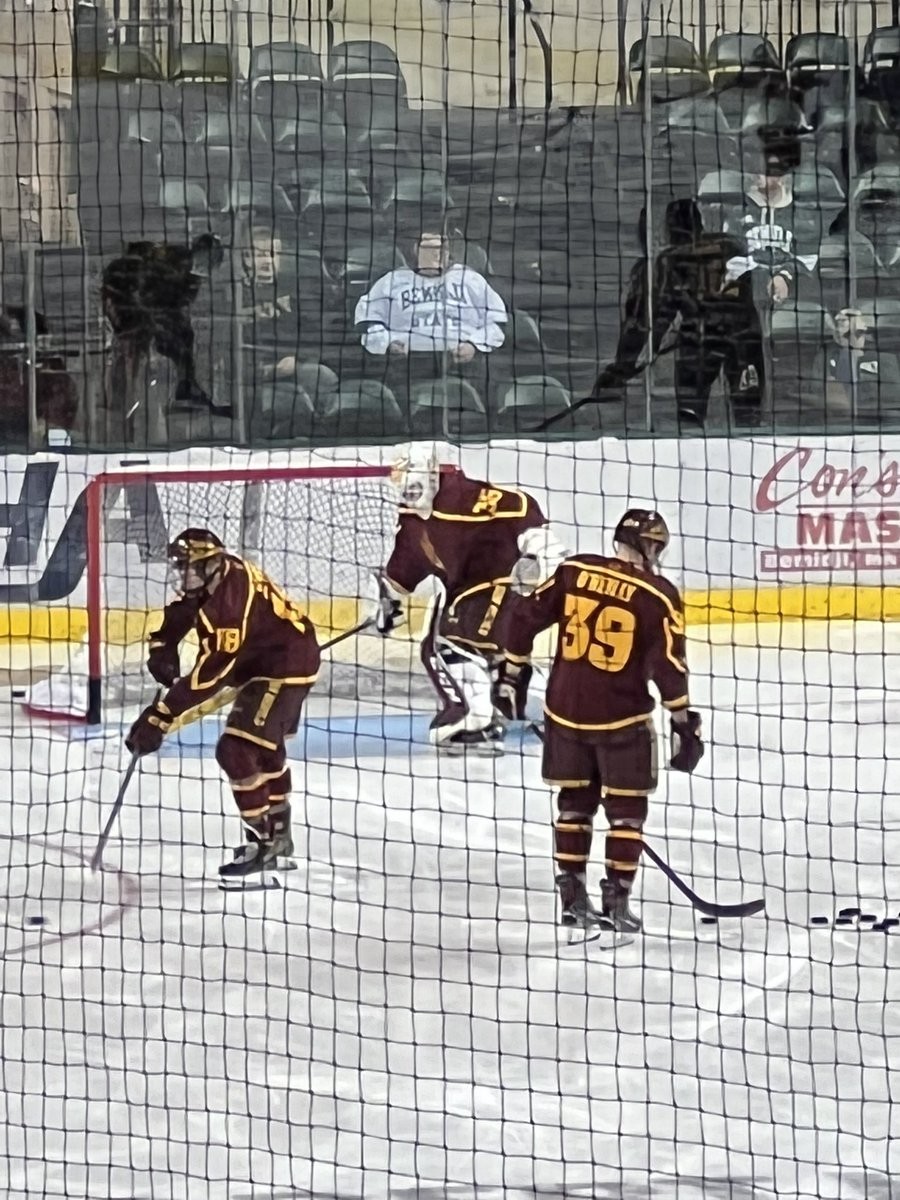 markmotherway's tweet photo. Tonight’s entertainment choice. @SunDevilHockey @BSUBeaversMHKY https://t.co/dsUCVmUzrY