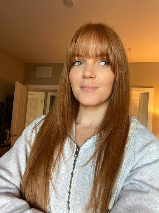 I&rsquo;m excited to see what cum looks like on my new bangs https://t.co/EfscKlSkVp
