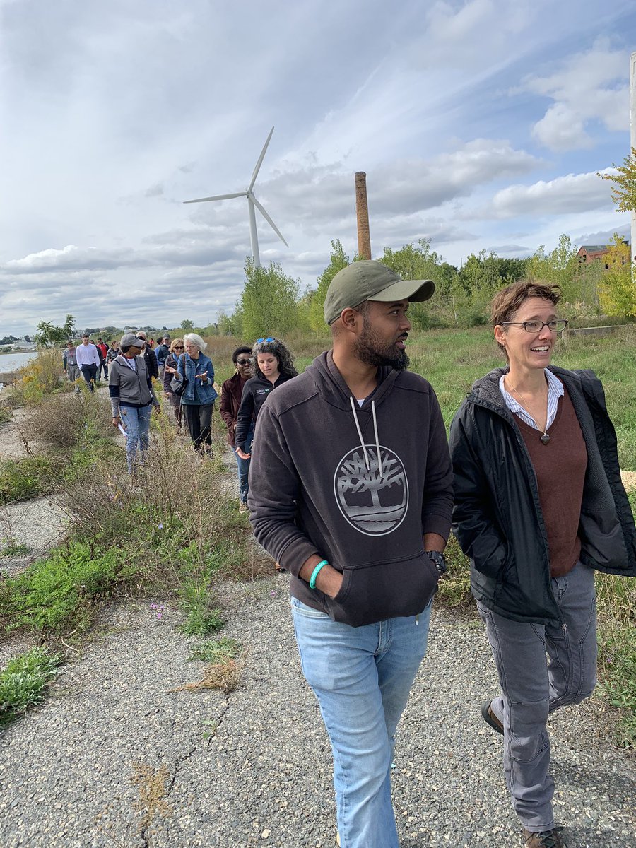 GreenRootsEJ's tweet photo. (2/2) This is about #EnvironmentalJustice, land sovereignty & creating #WaterfrontAccess for ALL, not just the wealthy. We need all the help we can get!
@CJAOurPower, @CLF, @AceEJ @MysticMyRWA, @N2Nma, @CPAJustice, @NAICOB91, @PeopleforCSJ, @CityLife_Clvu, @UFE, @GrassrootsIntl https://t.co/PDd2rad6pk