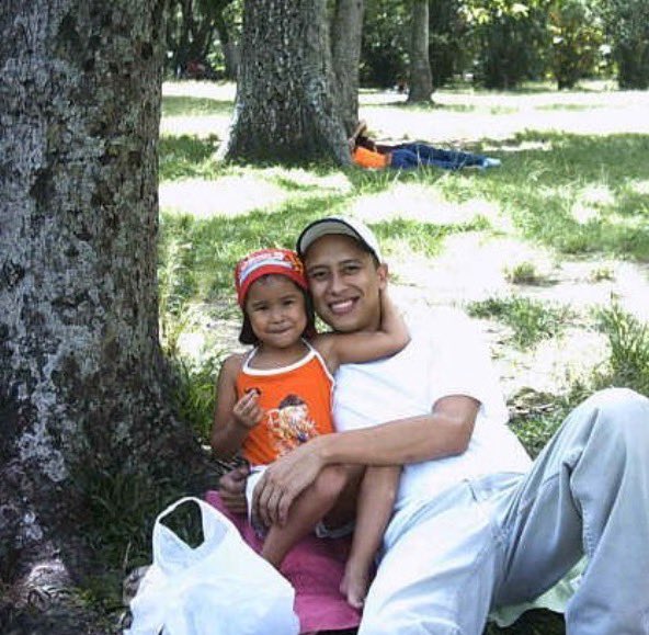 KeymaraG's tweet photo. Te amo y te amare por siempre papito mío ¡feliz cumpleaños hasta el cielo! https://t.co/n6xIgLl6sJ