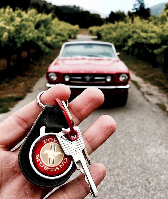 MTVRentals's tweet photo. If you have the keys, where are you gonna go?

#mustang #fordmustang #MTVrentals #convertible #drivemonterey #bigsur #Carmel #Monterey #cannaryrow #17miledrive #highwayone #PCH #winecountry #centralcoast #California #classiccar #rentalcar #classicarrental #keys #ponycar https://t.co/7TahsyNXIW