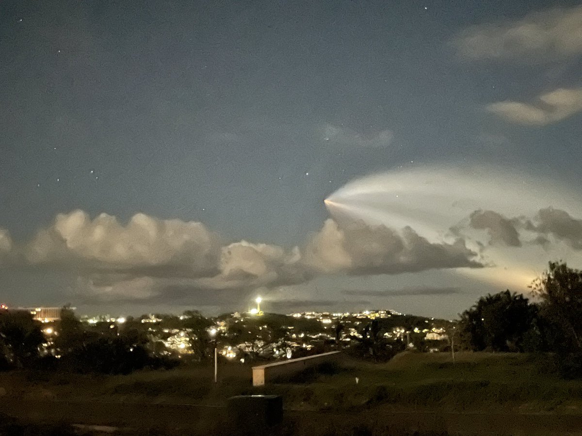 arch2121's tweet photo. @SpaceX @INTELSAT From Bermuda… https://t.co/MbYmvS9bnu