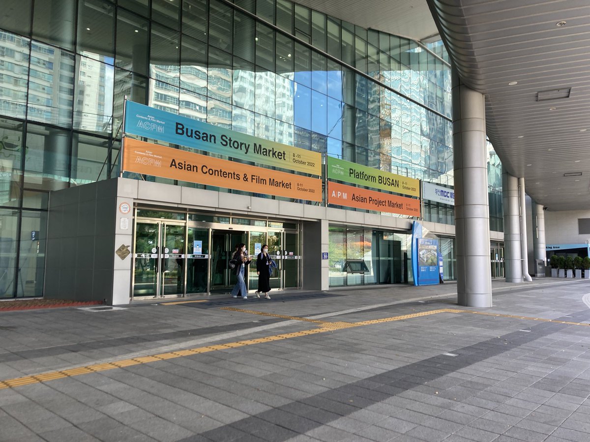 rengetheater's tweet photo. I’m in Busan until Monday.
#BIFF2022 #platformbusan https://t.co/b40DdCFYon