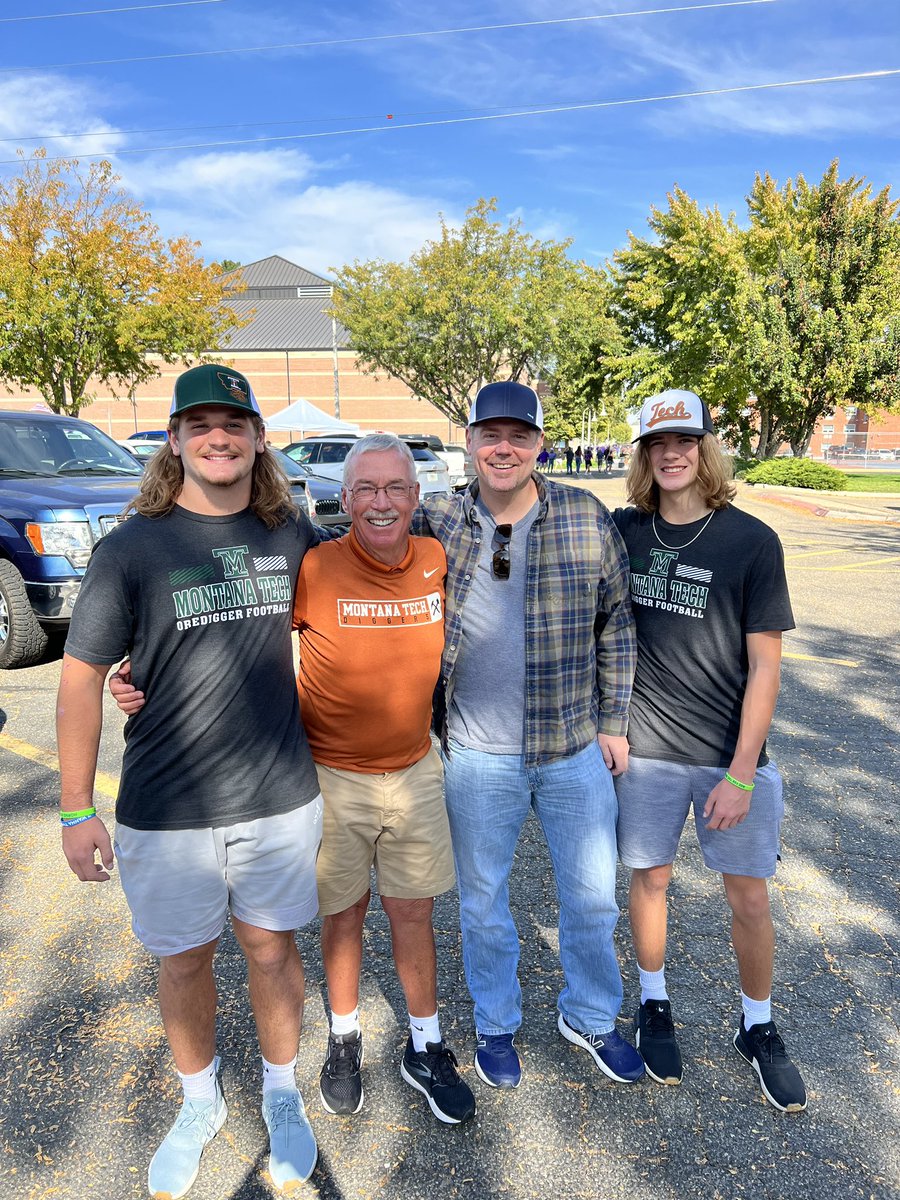 We met the Legendary <a href="/coachbobgreen/">Bob Green</a> at the College of Idaho v Montana Tech game.  Sir you are the Real Deal!