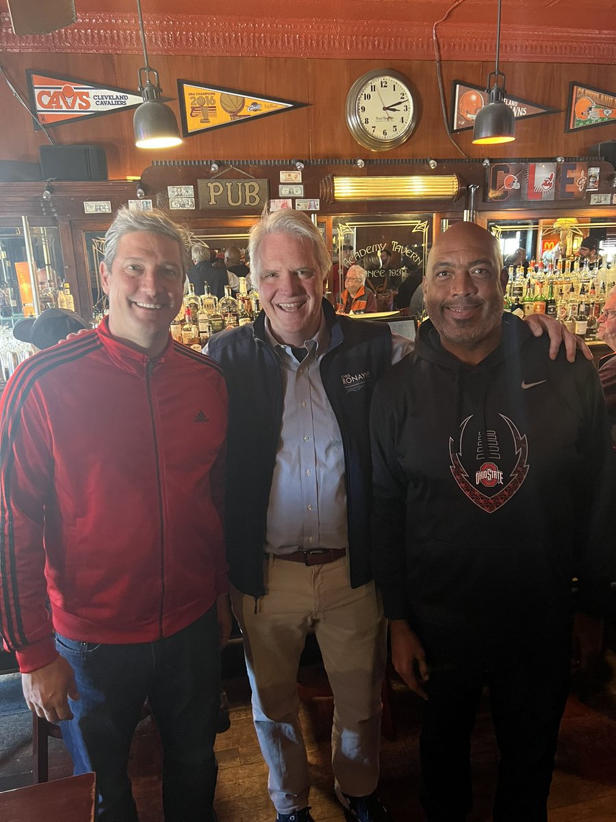 Griff4CLE6's tweet photo. A winning Saturday! Had the chance to catch a @CleGuardians win with Congressman @TimRyan for Senate, @chrisronayne, and ward 6 residents at @AcademyTavern. Even had a surprise visit from Senator @DougJones...Lets get Tim to DC!#Iloveward6 #Ilovecle https://t.co/7uRjX1E1qO