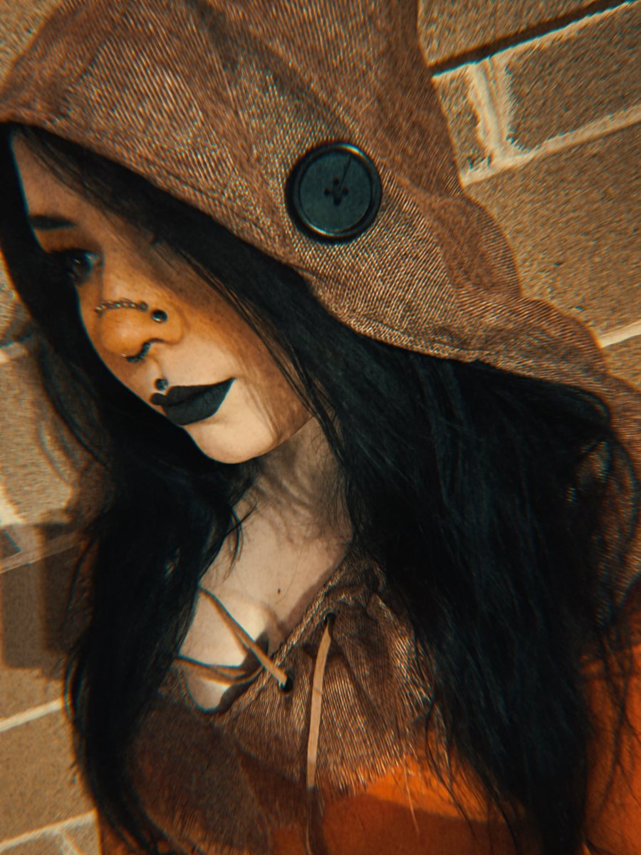 localspookshow's tweet photo. So happy I got to see @trickrtreat in theaters. It felt good to be able to clap at the end. ๐๐ญ๐ซ
#trickrtreat #trickrtreatsam #trickrtreatmovie #horror #horrormovie #spooky #halloween #halloween2022 #halloweencostume #samhain #alwayscheckyourcandy #spookshow #gothgoth #gothgirl https://t.co/OABWAPFHtt