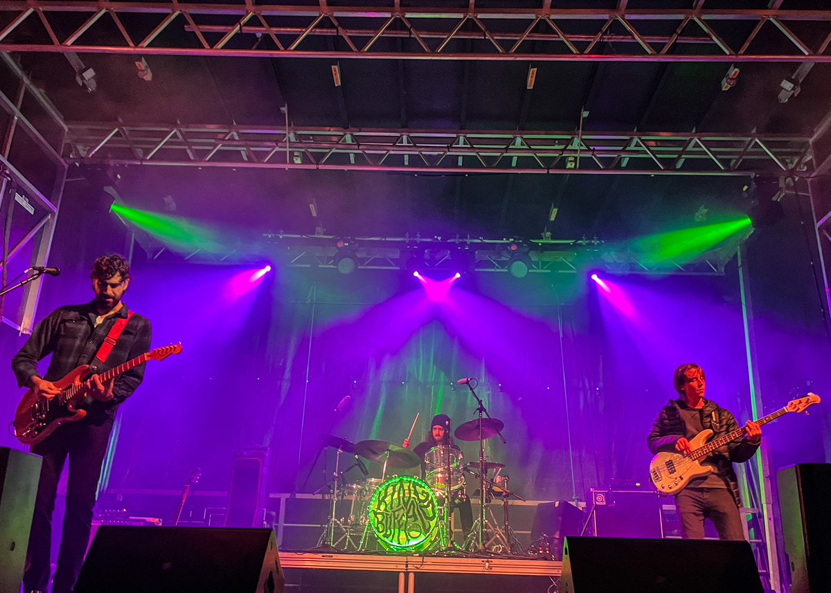 Patient46and2's tweet photo. I fkn love @kingbuffaloband so much!! Here’s pics from the show in PA at the Pine Ridge Festival. #KingBuffalo #Bestbandever #Rock https://t.co/p5G6ZrgH51