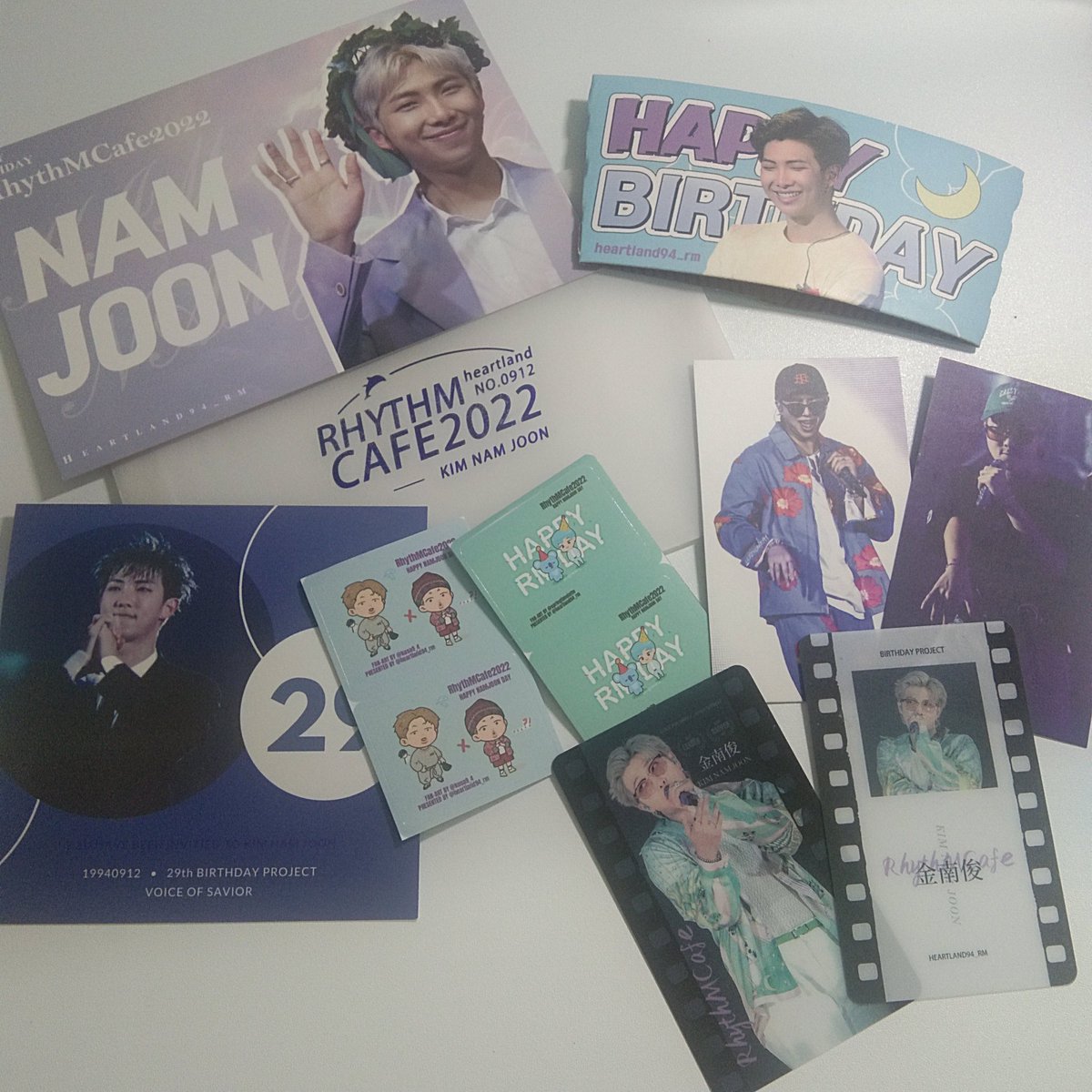 dopeproject_'s tweet photo. 29th RM Birthday RhythM Cafe 2022 

💙 Goodies only checkout by shopee 💙

Cuma 15rb-an sudah include packing + admin shopee 😍 
#RhythMCafe2022

📎 https://t.co/uVoKtveLAo https://t.co/IViwjdxgUl