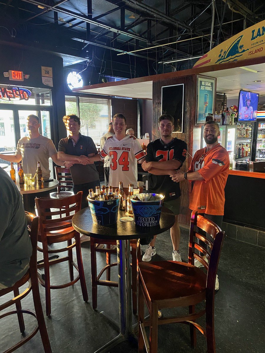 D_maculous's tweet photo. pokes win https://t.co/TLaSnnWx5c